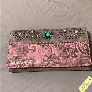 Montana West wallet